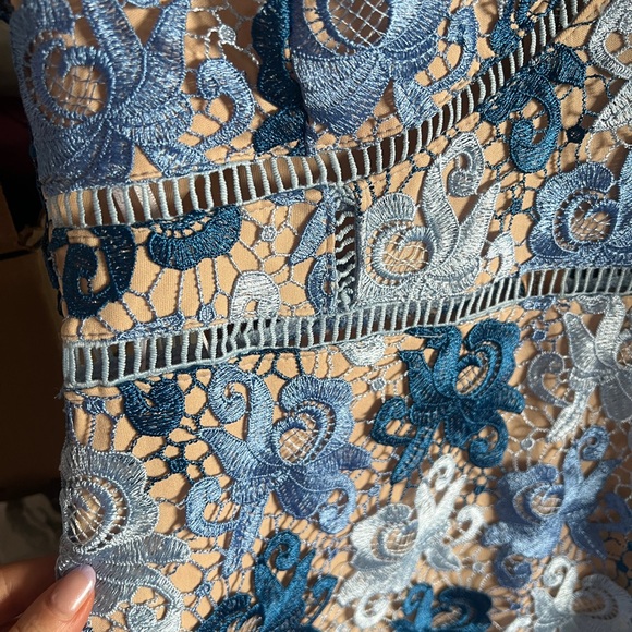 Lulus Lace Dress - Picture 3 of 5